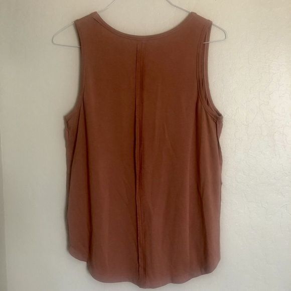 Doe & Rae Earth Colored Distressed Slash Cut Tank - Size Small - Picture 2 of 6